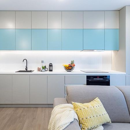 Il Lago - Turquoise - Cozy Luxurious Smart Home By The Lake Voluntari Buitenkant foto