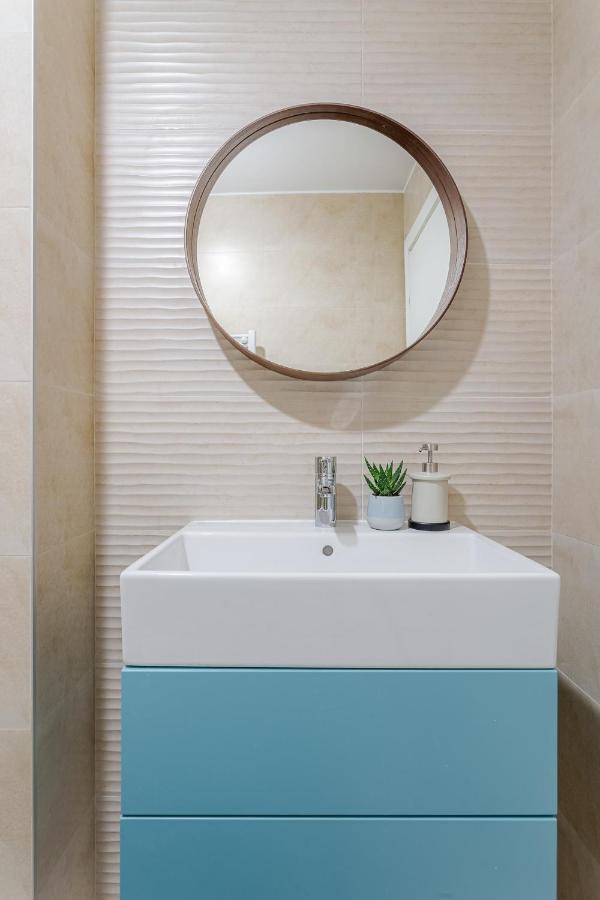 Il Lago - Turquoise - Cozy Luxurious Smart Home By The Lake Voluntari Buitenkant foto